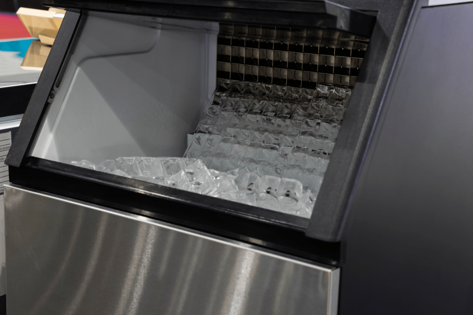 How to Maintain Your Ice Supply During Open Hours